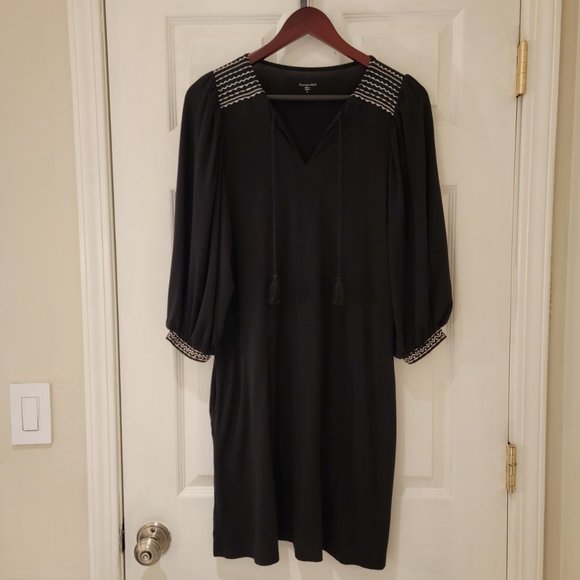 Garnet Hill Lyric Knit Dress Size Small Black White Embroidered Peasant Boho - Picture 3 of 13